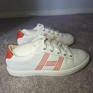 Hermes Elegant White Leather Interior